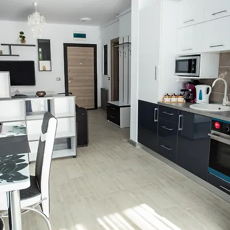 Apartman Apartament Alezzi Black&white 1 Năvodari